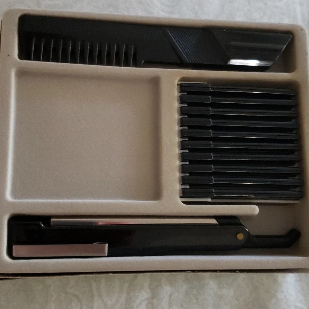 Styling Razor - Picture 3 of 3